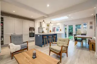 9 Tudor AvenueImage 19