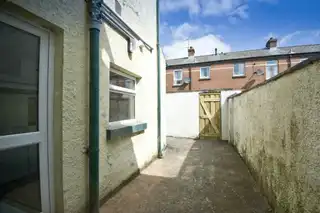 8 Hewitt ParadeImage 11