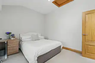 57 Kensington RoadImage 32