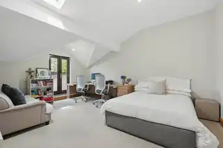 57 Kensington RoadImage 31