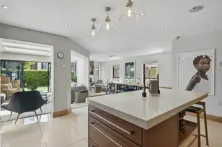 57 Kensington RoadImage 14