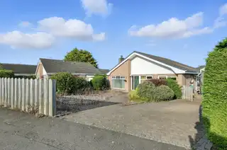5 Navar DriveImage 2