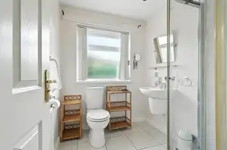 5 Navar DriveImage 9