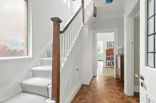 35 Belmont ParkImage 5