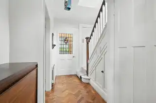 35 Belmont ParkImage 4