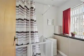 253 Holywood RoadImage 11