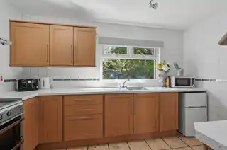 17 Godfrey AvenueImage 12