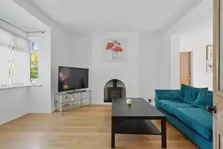 17 Godfrey AvenueImage 7