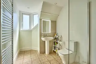 1 Fourth AvenueImage 15