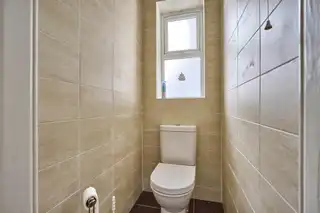 1 Fourth AvenueImage 12
