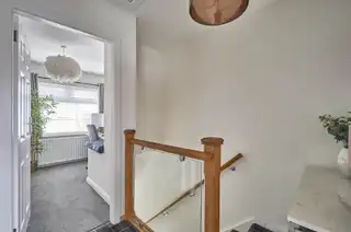 25 Victoria DriveImage 12
