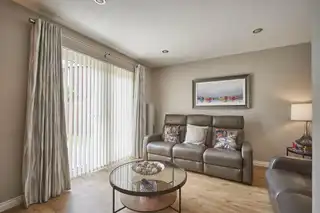 8 Dunkeld CourtImage 9