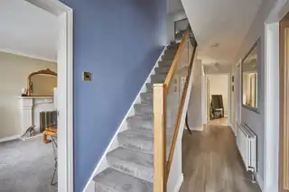 8 Dunkeld CourtImage 5