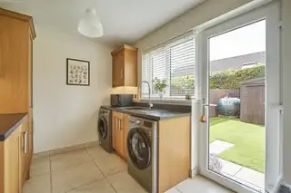 8 Dunkeld CourtImage 14