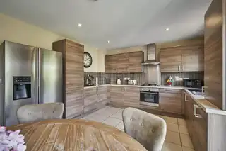 5 Coopers Mill MewsImage 8