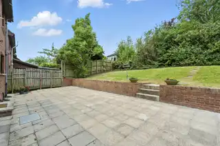 8 Riverside AvenueImage 19