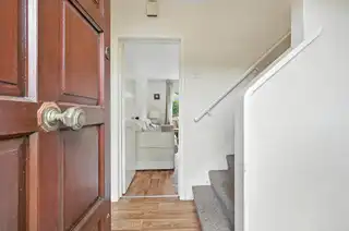 3 Palace GroveImage 3