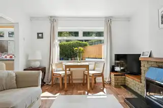 3 Palace GroveImage 9