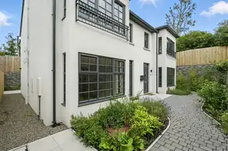 Image 1 for 70 Groomsport Road