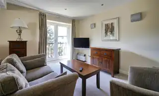 8 Stag Lodge ApartmentsImage 5