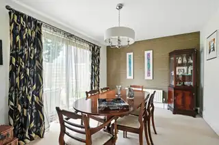 32 MeadowbankImage 8