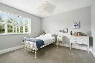 32 MeadowbankImage 24