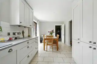 32 MeadowbankImage 13
