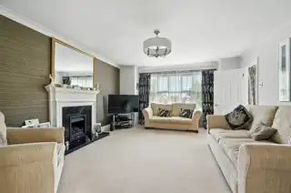 32 MeadowbankImage 6