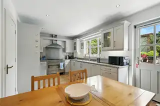 25 Demesne GateImage 7