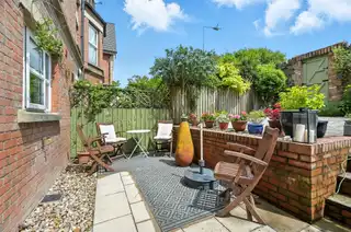 25 Demesne GateImage 25