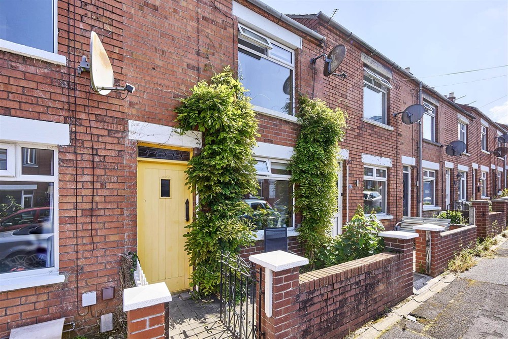 (Page 2) Properties for Sale in Holywood