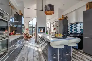 18 Hillsborough RoadImage 9