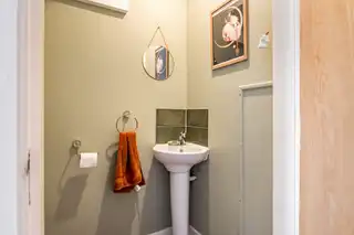 6 The HomesteadImage 13