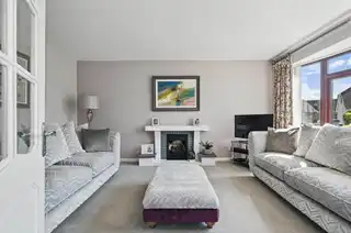 45 RiverdaleImage 4