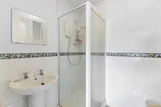 7 Saintfield MewsImage 9