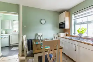 11 Camlin GardensImage 9