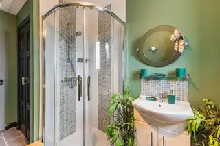11 Camlin GardensImage 25
