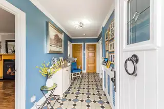 11 Camlin GardensImage 4