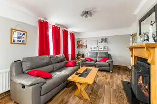 11 Camlin GardensImage 6