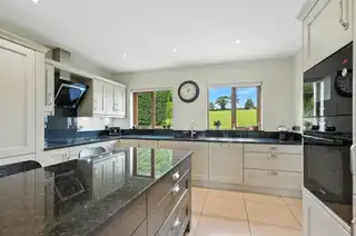 11 Forthill RoadImage 9