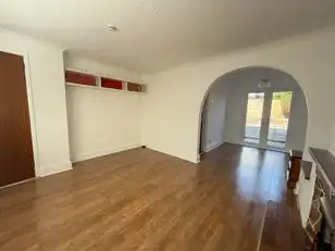 14 Hillview GardensImage 4