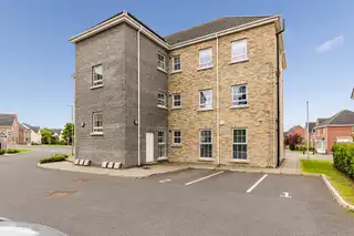 Apt 2, 47 Ayrshire RoadImage 16