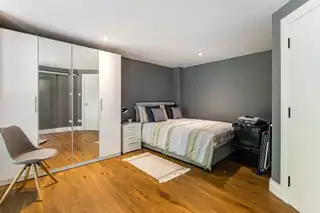 42 Glenmore PlaceImage 18