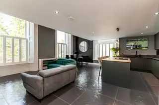 42 Glenmore PlaceImage 7