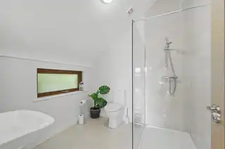 7 Waters EdgeImage 31