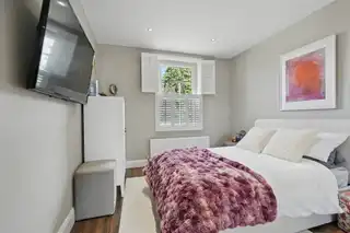 58 Oakfield ParkImage 23