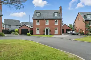 Image 1 for 58 Oakfield Park