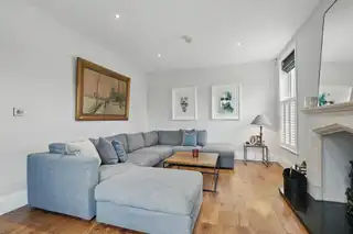 58 Oakfield ParkImage 5