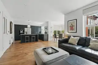 58 Oakfield ParkImage 14