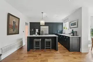 58 Oakfield ParkImage 9
